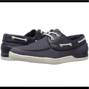 Report Bobbiee Navy Boat Shoe